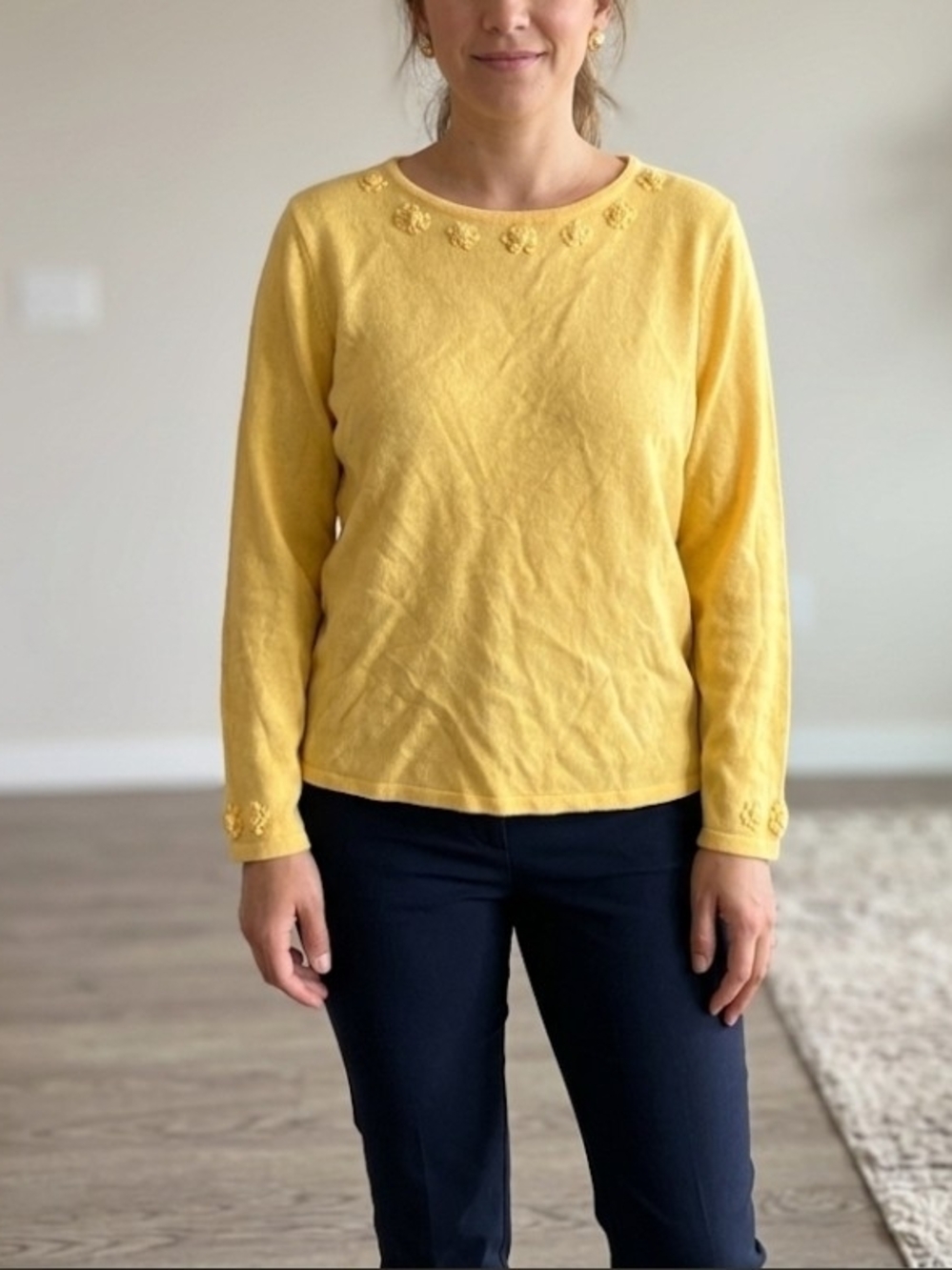 Yellow Sweater Sag Harbor Petite Extra Large (PXL) with Floral Details